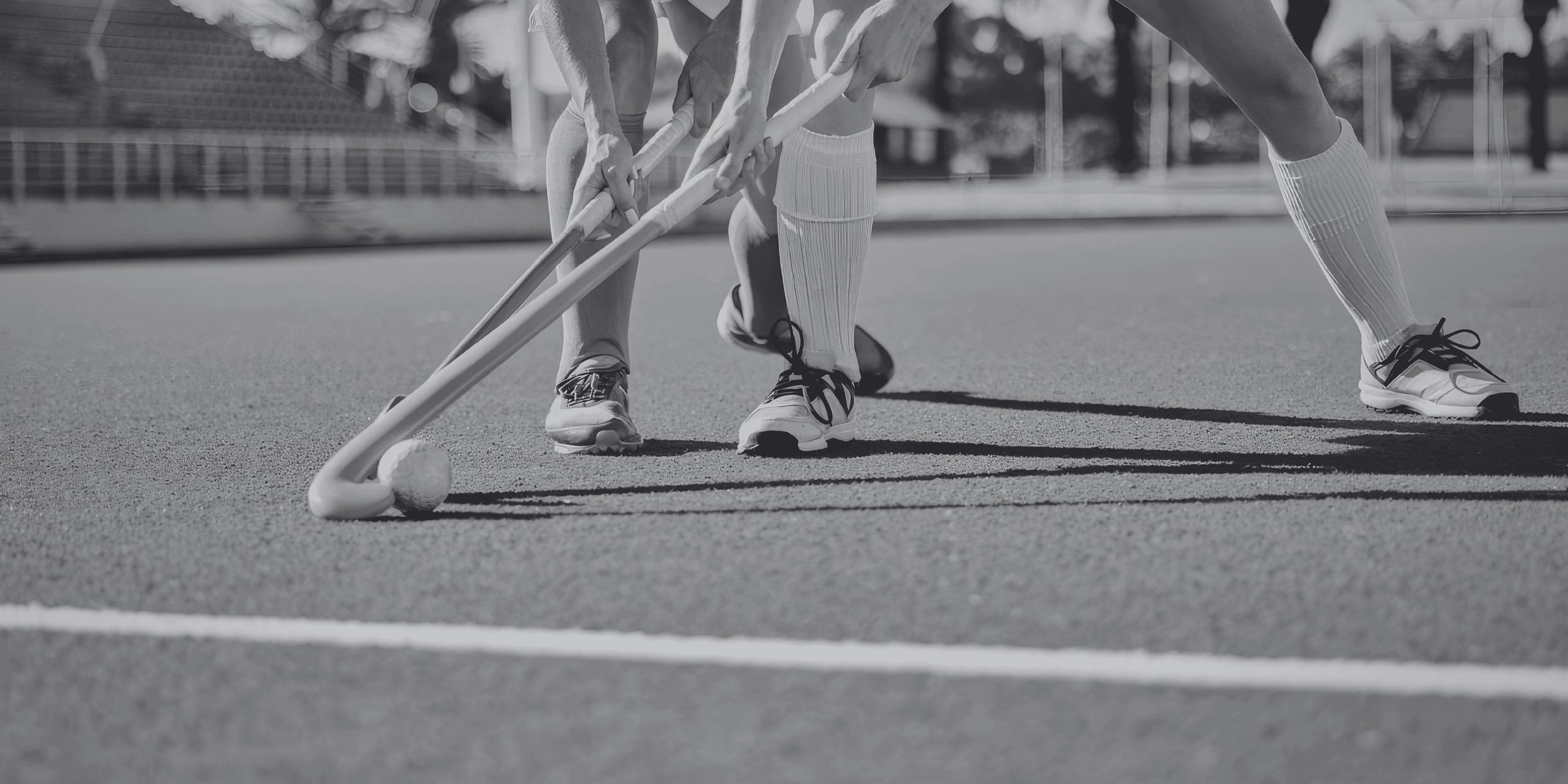 Atleta profesional concentrándose antes de una carrera